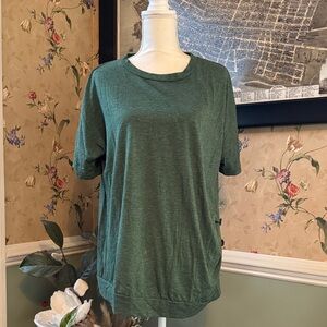 Stylish Green Short Sleeve Women's Tee